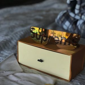 Louis Vuitton x Supreme City Mask 2017